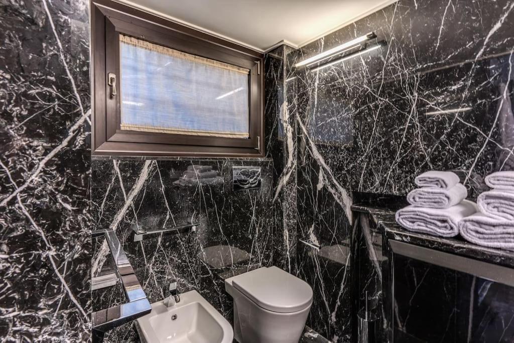 ローマDomus Mondrian Luxury Houseアパートメント エクステリア 写真